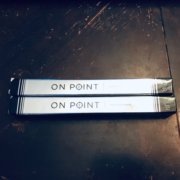 Bundle of 2 - PUR On Point Eyeliner Pencil in shade Heartless (Black) - Picture 5 of 6